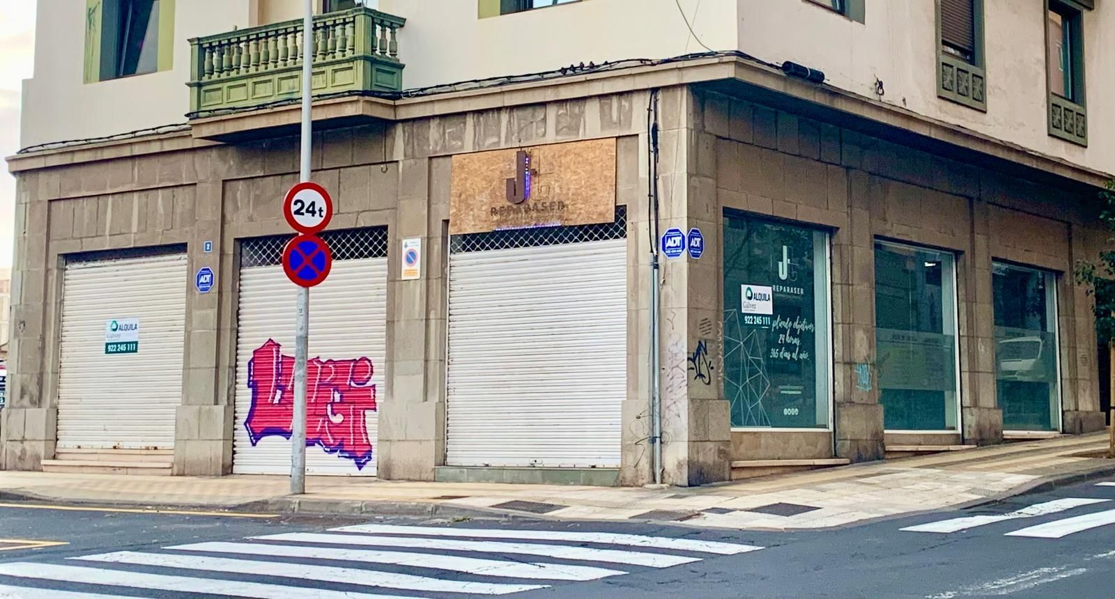 Liikehuoneisto sijainti Santa Cruz de Tenerife, La Salle - Tome Cano, vuokraus
